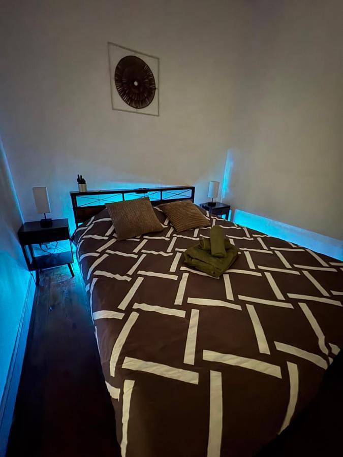 Gîte pour 4 personnes, avec Balcon ainsi que Terrasse et Vue à Donzac