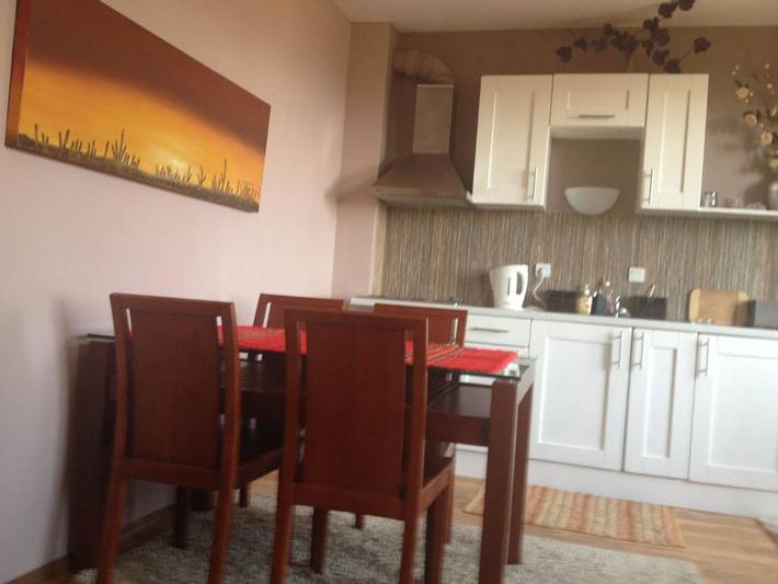 Gîte pour 4 personnes, avec piscine et jacuzzi ainsi que sauna et balcon dans Bansko - 3