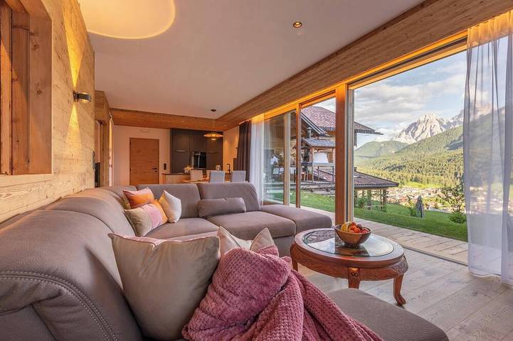 Chalet pour 4 personnes, avec jardin ainsi que sauna et terrasse - 1