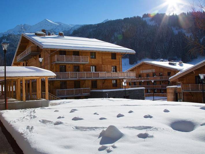 Camping pour 2 personnes, avec Balcon ainsi que Terrasse et Sauna