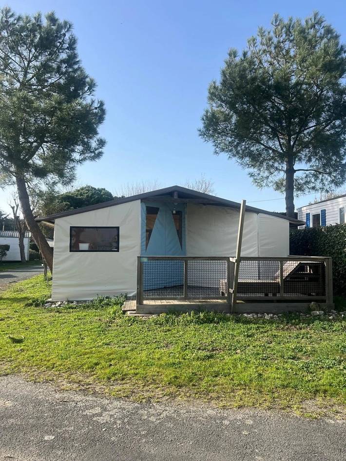 Camping pour 4 personnes, avec bassin pour enfant à La Faute-sur-Mer