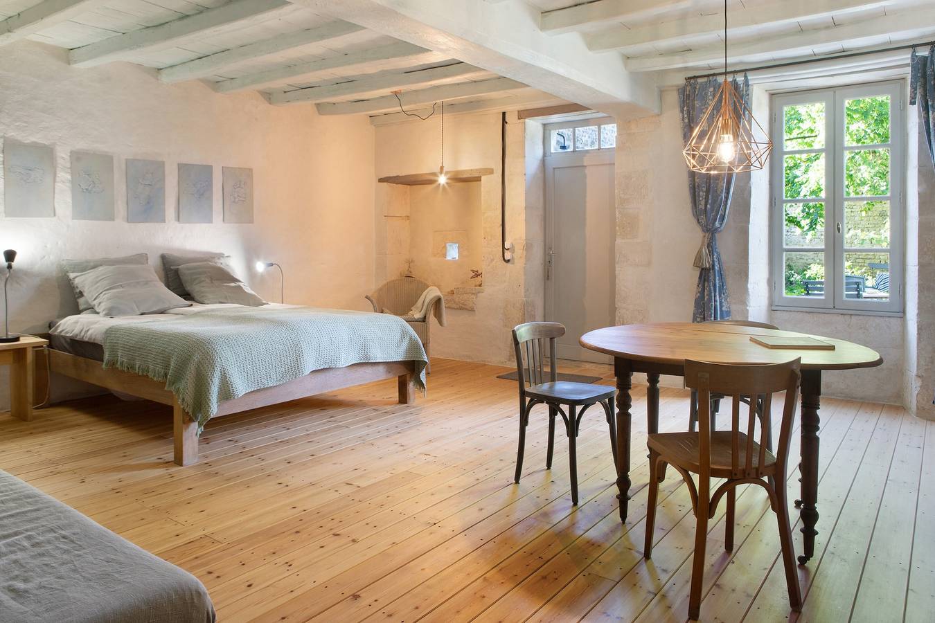 Idyl - chambre d'hôtes chez des artistes in Migré, Région de Saint-Jean-d'Angély