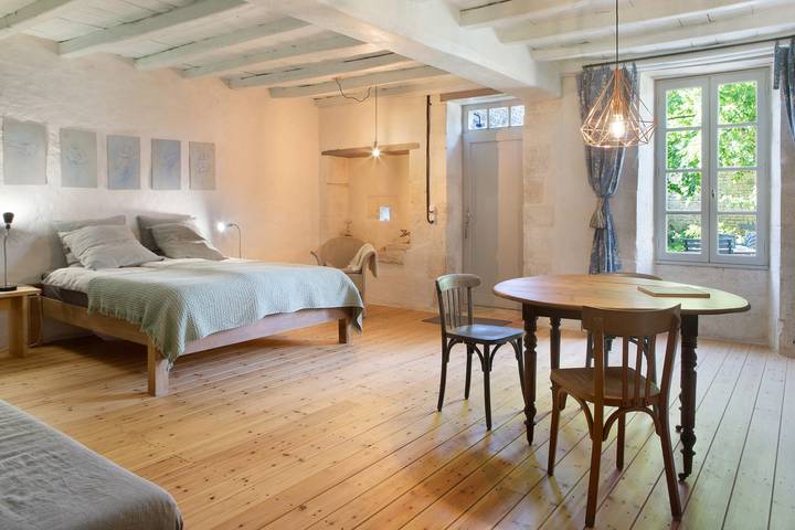 Chambre d’hôte pour 2 personnes, avec Jardin en Charente-Maritime