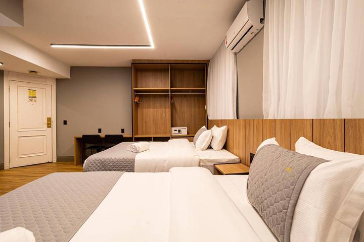 Aparthotel para 4 personas, con jardín y vistas además de piscina y sauna - 1