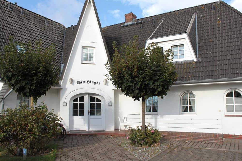Ganze Wohnung, Witt Hingst App. 8 - Einladende Ferienwohnung, ruhig gelegen mit Balkon für max. in Sylt-Ost, Sylt (Gemeinde)