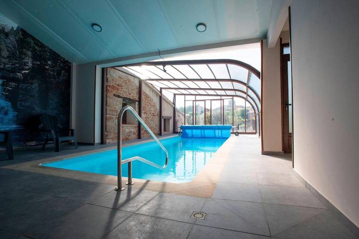 Ferienwohnung für 4 Personen, mit Garten und Pool sowie Ausblick - 1