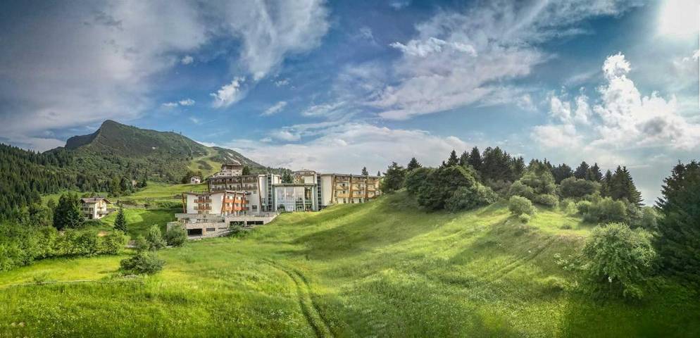 Hotel für 2 Personen, mit Garten und Pool sowie Whirlpool und Sauna in Trient