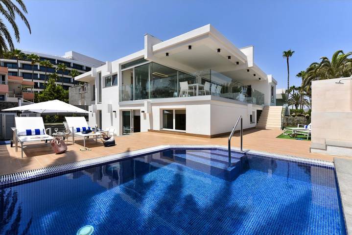 Finca für 8 Personen, mit Terrasse und Garten in Maspalomas