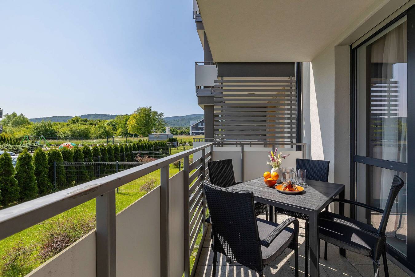 Ganze Wohnung, Starzyńskiego 7 | Bielsko-Biała | Modern Apartment | Mountain View | Parking | Balcony in Bielitz-Biala, Schlesien
