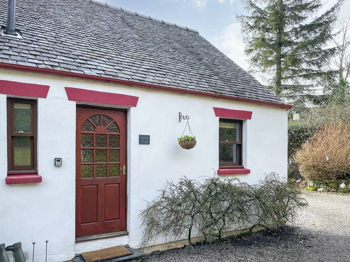 Log cabin for 2 people, with Garden in Loch Linnhe
