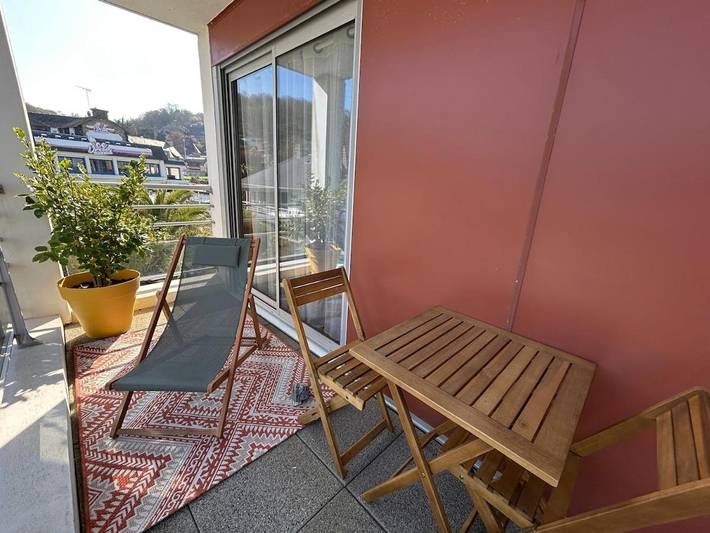 Gîte pour 4 personnes, avec vue et terrasse dans Les Rosaires - 2