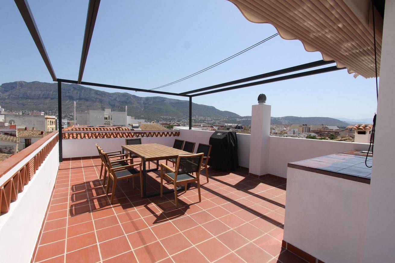Ganze Wohnung, Casa de pueblo Burg von Denia by costablancarent in Dénia Altstadt, Dénia