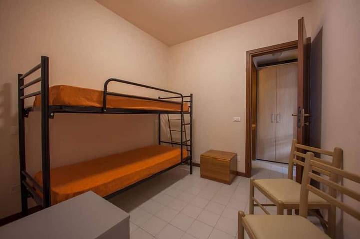 Ferienpark für 6 Personen, mit Balkon und Pool am Gardasee - 3