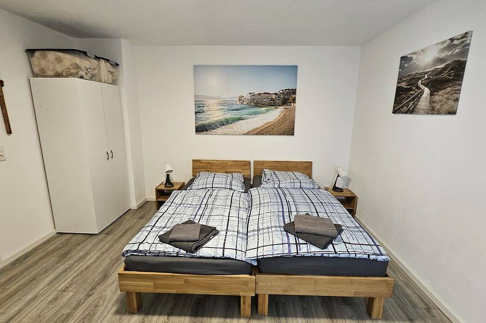 Ganze Wohnung, Große Fewo 1 Og links in Neresheim, Erlebnisregion Ostalb region