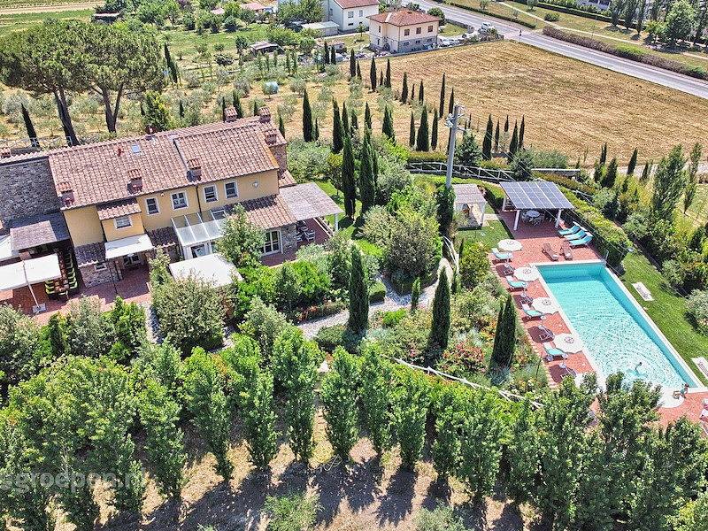 Group accommodation Palaia in Palaia, Pisa e dintorni