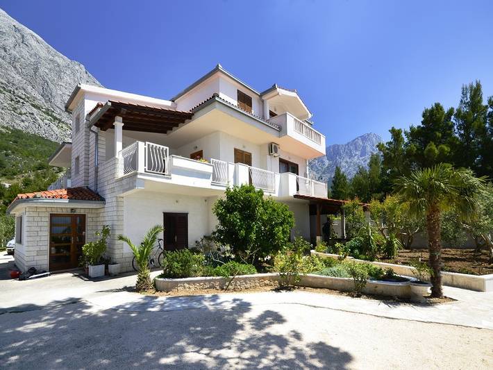 Studio für 2 Personen, mit Balkon in Baska Voda