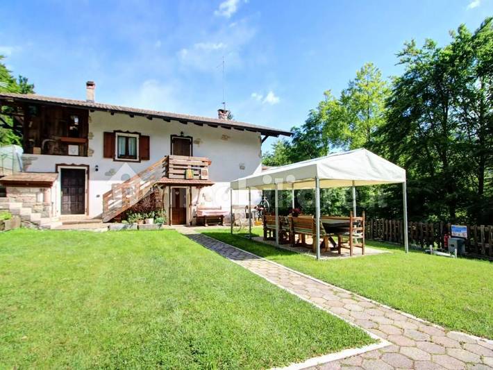 Villa voor 12 personen, met tuin in Arco