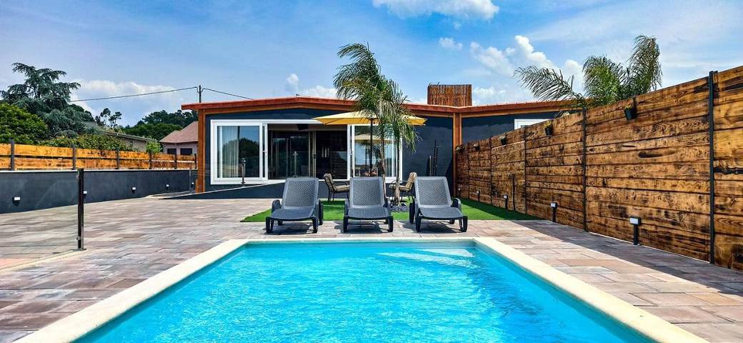 Chalet para 5 personas, con vistas además de piscina y jardín, Se admiten mascotas en Salnés - 2