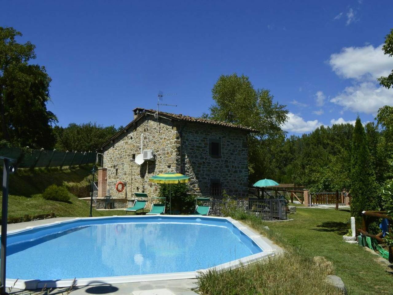 Isola in Camporgiano, Garfagnana