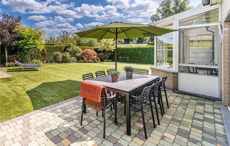 Location de vacances pour 8 personnes, avec jardin et terrasse dans Oostduinkerke - 4