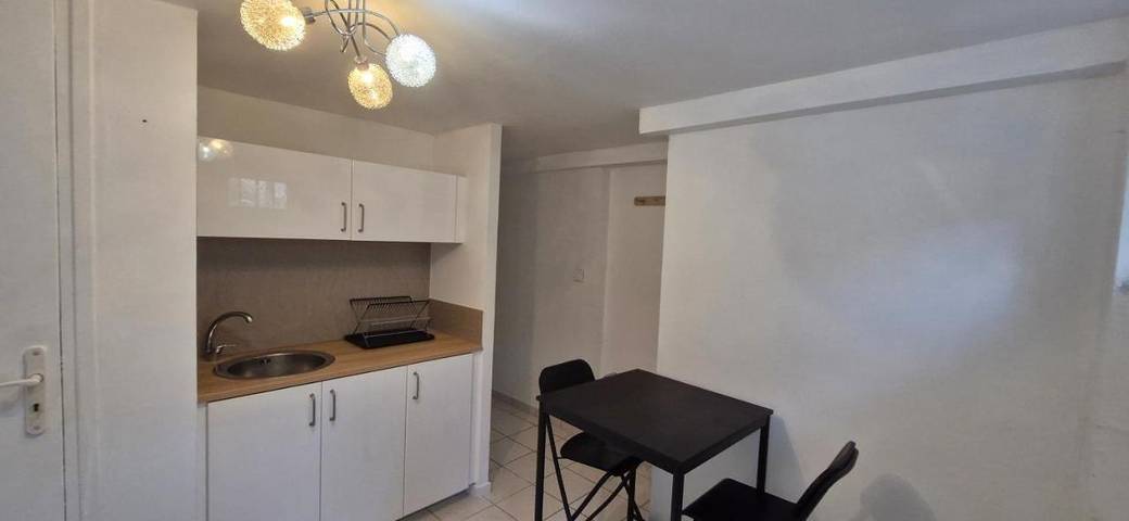 Gîte pour 2 personnes, avec terrasse à Condrieu - 4