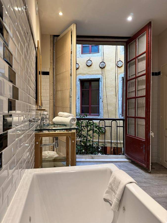 Hôtel pour 2 personnes, avec Jacuzzi et Terrasse à Castres - 4