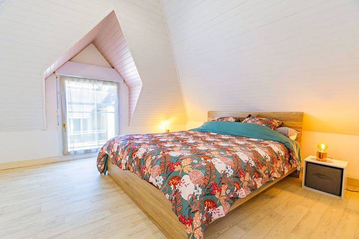 Location de vacances pour 5 personnes, avec balcon dans Office De Tourisme De Saint Quay Portrieux - 2