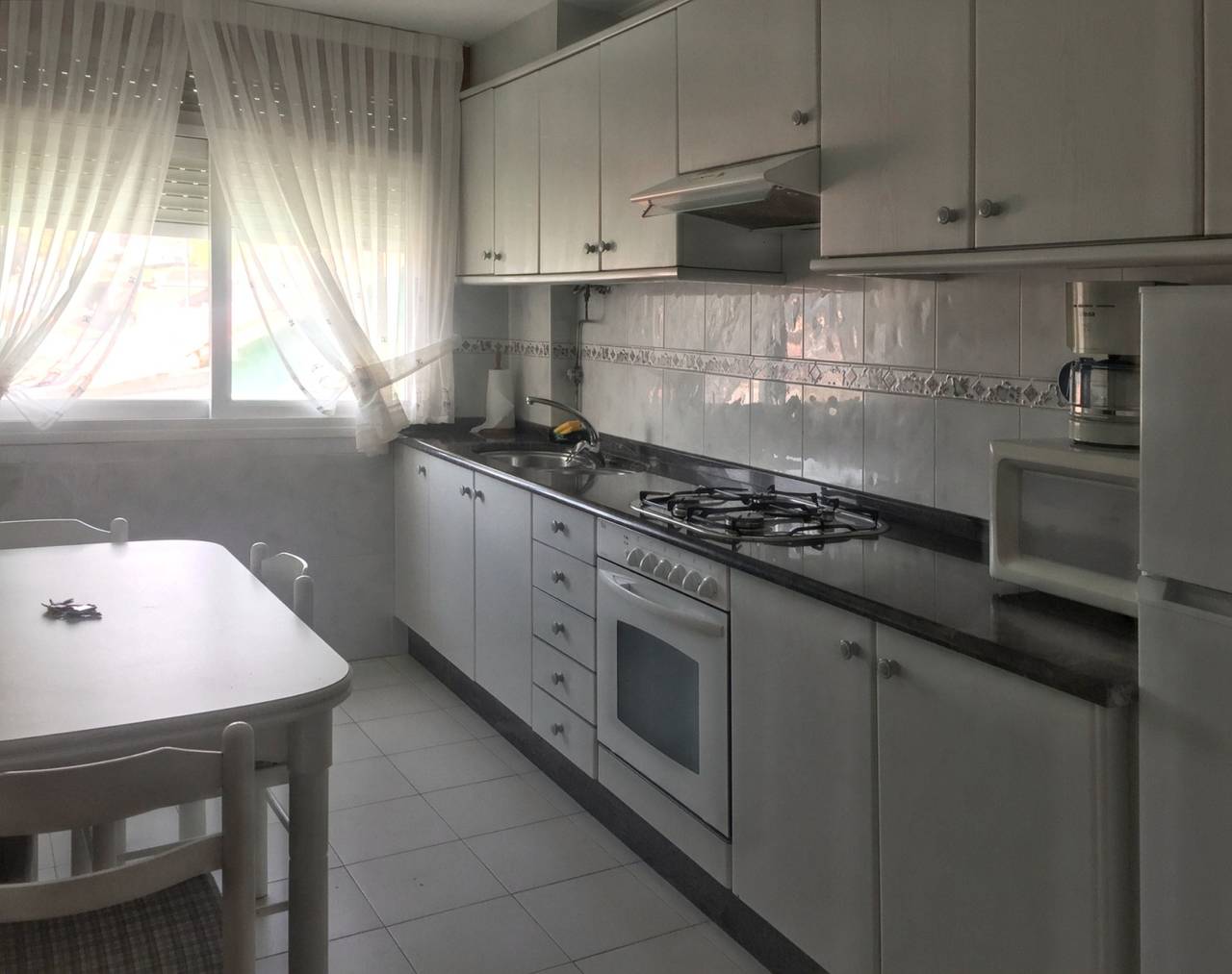Apartamento entero, Apartamento cómodo en Laxe con balcón in Lage, Costa da Morte