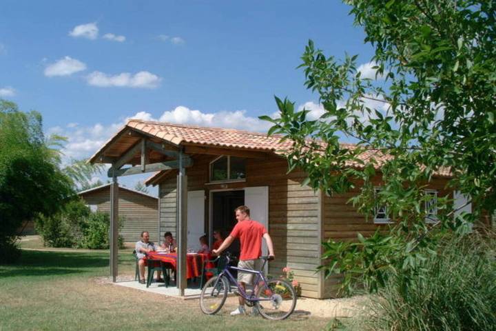 Ferienhaus für 4 Personen, mit Garten und Pool - 1