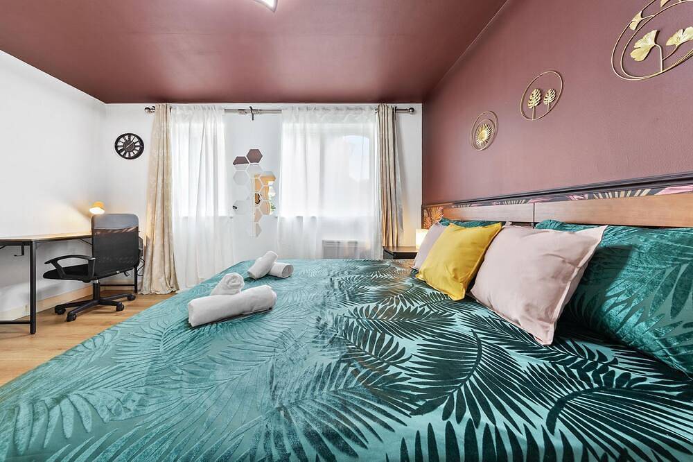 City Centre Modern Flat 10 Mins to London bridge in Lewisham, London