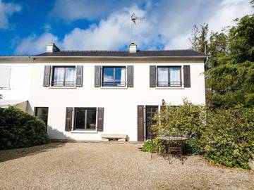 Gîte pour 6 personnes, avec jardin et balcon à Tréveneuc