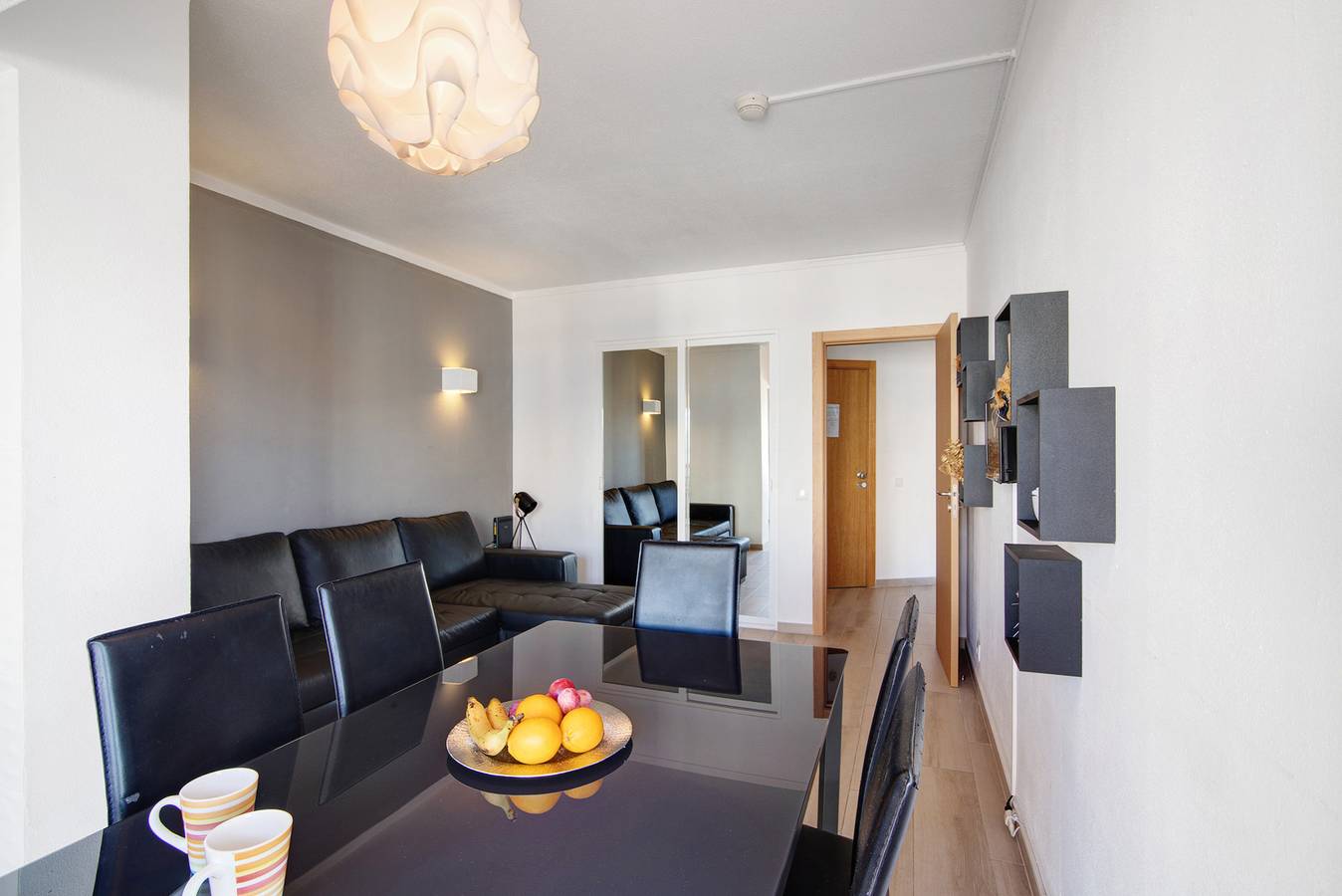 Apartamento entero, Apartamento 'Apartamento Da Rocha I' con piscina compartida, terraza compartida y Wi-Fi in Praia da Rocha, Portimão