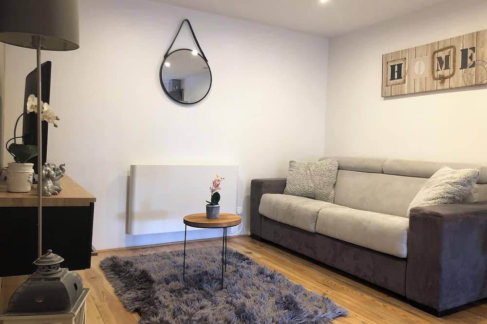 Appartement entier, \"Chez Mathilde\" Triplex meublé de tourisme classé 2 étoiles in Sainte-Croix-en-Plaine, Région de Colmar