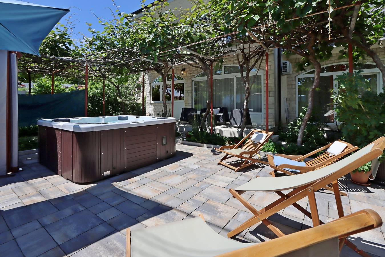 Entire apartment, Three bedroom apartment with terrace Matulji, Opatija A-21553-a in Matulji, Općina Matulji