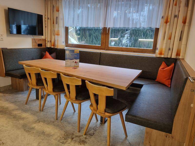 Ganze Ferienwohnung, "Top 6"(2-11 Pers.) / 3 Schlafräume/ Du / Wc in Kappl, Verwall