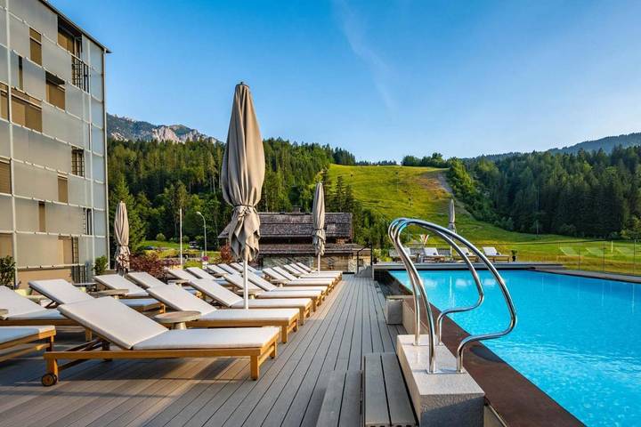 Hotel für 2 Personen, mit Terrasse und Pool sowie Sauna und Ausblick in Hermagor-Pressegger See