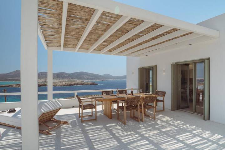 Villa pour 6 personnes, avec terrasse ainsi que piscine et vue dans Antiparos - 4