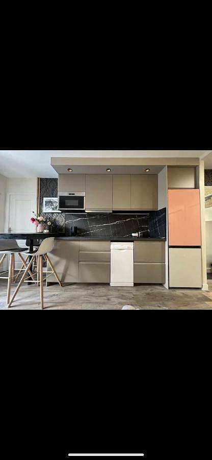 Apartamento de vacaciones para 5 personas, con vistas y balcón - 1