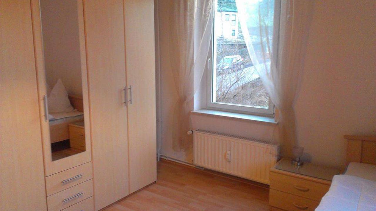 Ganze Ferienwohnung, Ferienwohnung für 2 Personen (45 m²) in Zwickau in Zwickau, Chemnitz und Umgebung