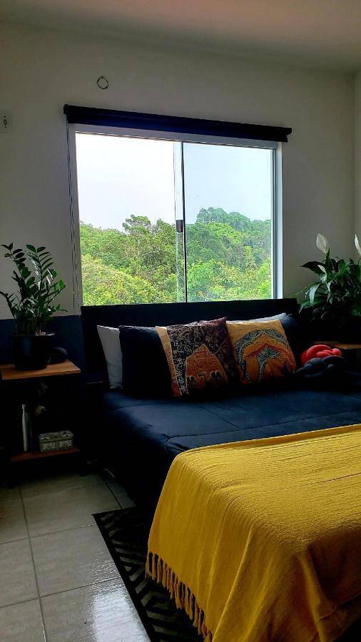 Casas e apartamentos de temporada para 2 pessoas, com vista e terraço em Navegantes