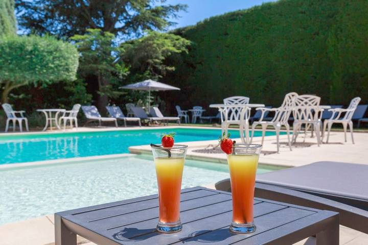 Hôtel pour 2 personnes à Le Pontet - 3