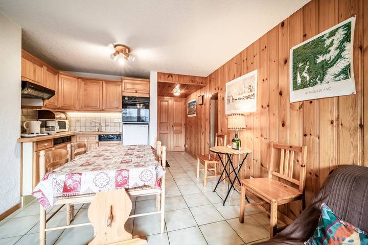 Gîte pour 7 personnes, avec jardin à Morillon - 4