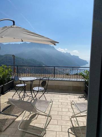 Maison d’hôte pour 2 personnes, avec terrasse et vue à Ravello