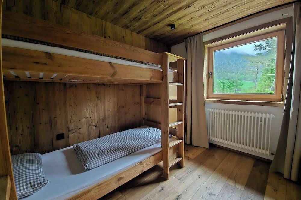 Exklusives Chalet mit Sauna, Hot tub, Pizza Ofen und Grillkota in Steinberg am Rofan, Kaisergebirge