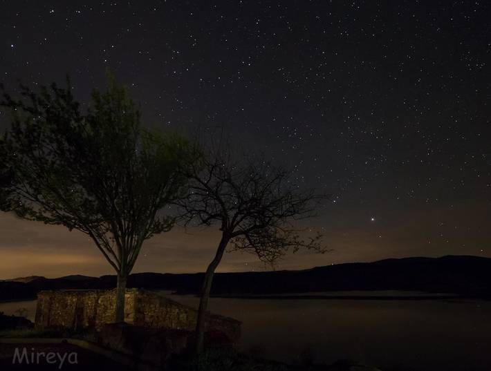 Casa rural para 3 personas, con Terraza y Jardín además de Sauna y Vistas al lago en El Ordial - 2