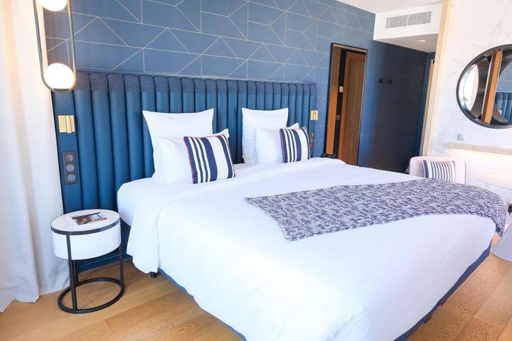 Hôtel pour 2 personnes, avec Terrasse ainsi que Jacuzzi et Sauna dans Casino La Pergola - 2