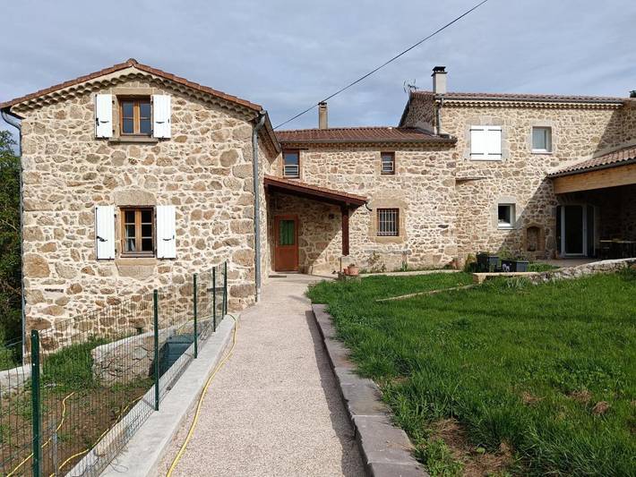 Location de vacances pour 9 personnes, avec vue et jardin, animaux acceptés à Étables - 2