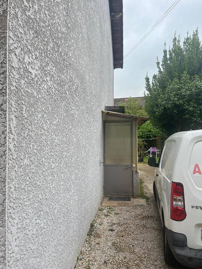 Appartement entier, One-Bedroom Apartment in Bourg-en-Bresse, Région de Bourg-en-Bresse