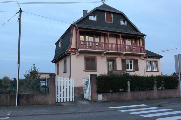 Appartement de vacances pour 4 personnes, avec jardin à Obernai