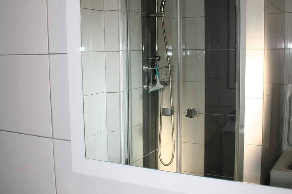 Entire apartment, Bright apartment 2/4 people-Drc quiet residence Argeles-Gazost in Argelès-Gazost, French Pyrenees